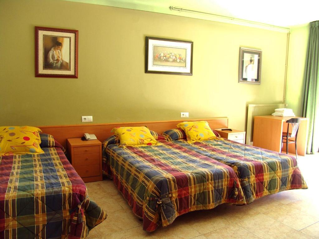 Hotel Pinxo Santa Coloma De Farners Pokoj fotografie