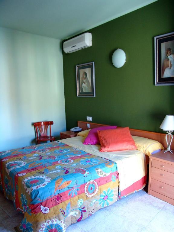 Hotel Pinxo Santa Coloma De Farners Pokoj fotografie